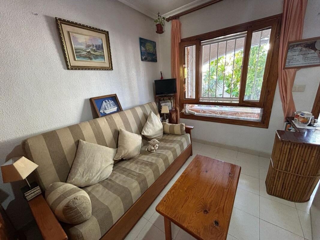 Townhouse with 1 bedroom, 72m² in Torrevieja, Spain [ID: 0152-529739]