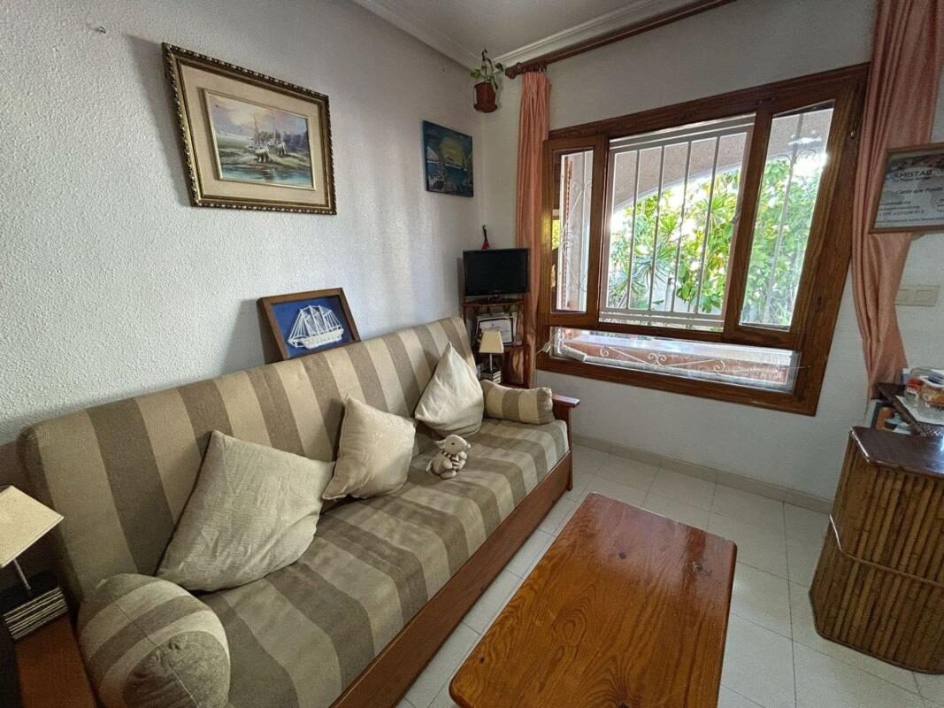 Townhouse with 1 bedroom, 72m² in Torrevieja, Spain [ID: 0152-529739]