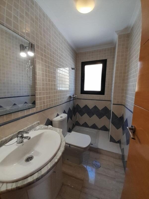 Willa w Рохалес, Hiszpania, 207m² - obraz 8