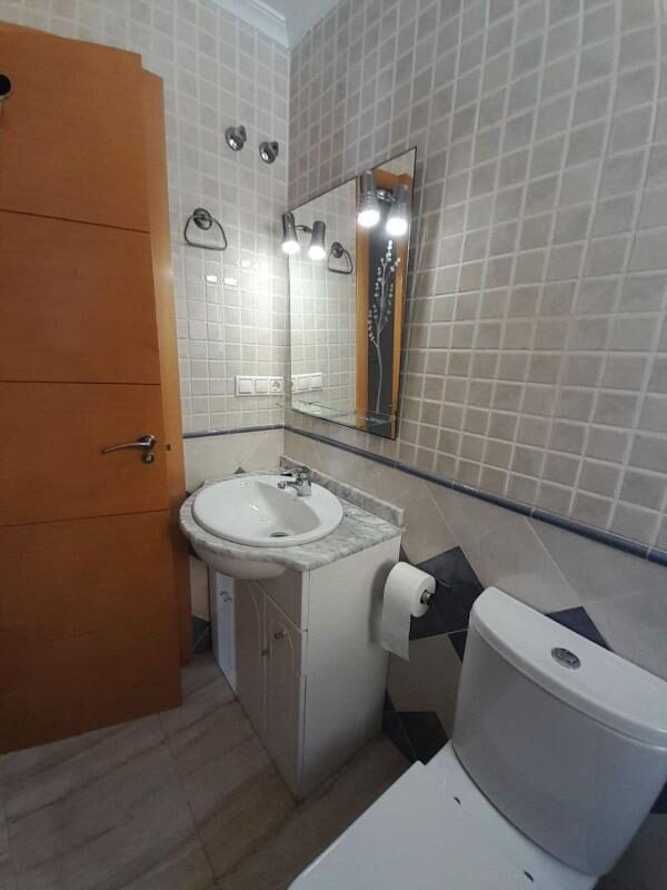 Willa w Рохалес, Hiszpania, 207m² - obraz 15