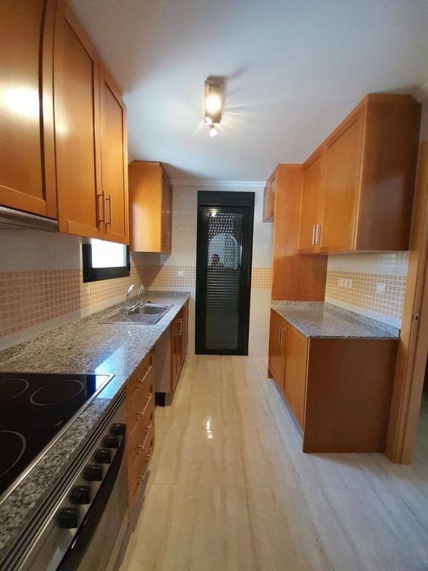 Willa w Рохалес, Hiszpania, 207m² - obraz 19