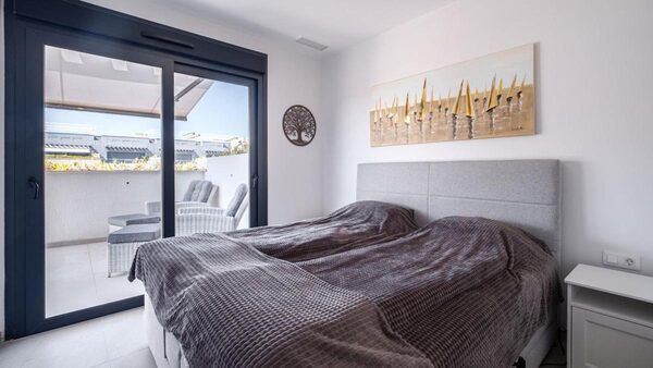 Apartments in Orihuela, Spain, 74m² - image 19