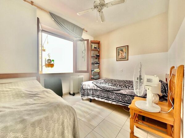 Apartments in Torrevieja, Spain, 91m² - image 19