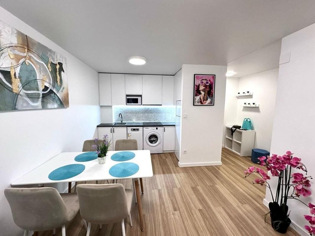 Apartament z 2 sypialniami, 65m² w Torrevieja, Hiszpania [ID: 0152-529506]