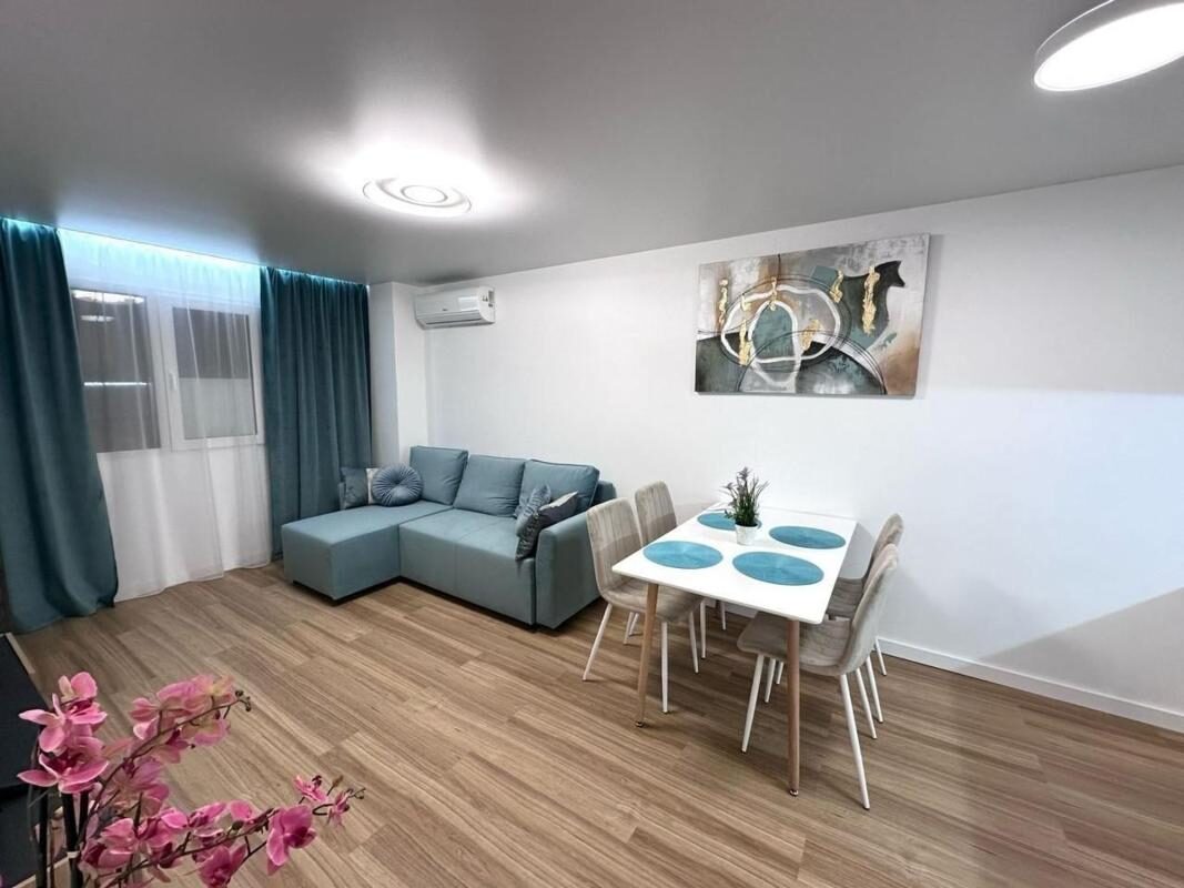 Apartament z 2 sypialniami, 65m² w Torrevieja, Hiszpania [ID: 0152-529506]
