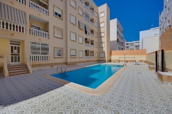Apartments in Torrevieja, Spain, 47m² - image 30