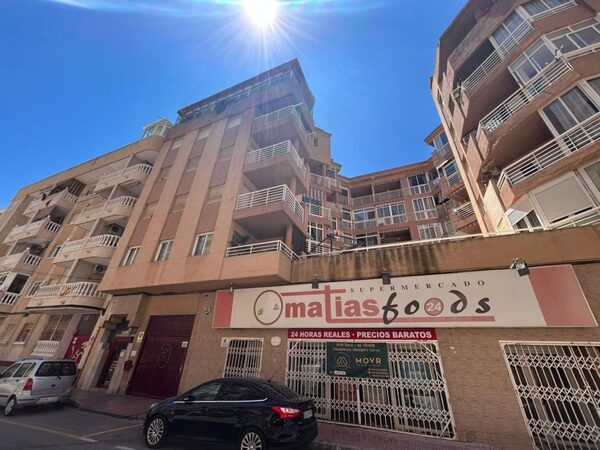 Apartments in Torrevieja, Spain, 85m² - image 4