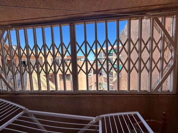 Apartments in Torrevieja, Spain, 85m² - image 10