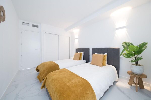 Apartments in Orihuela, Spain, 90m² - image 13