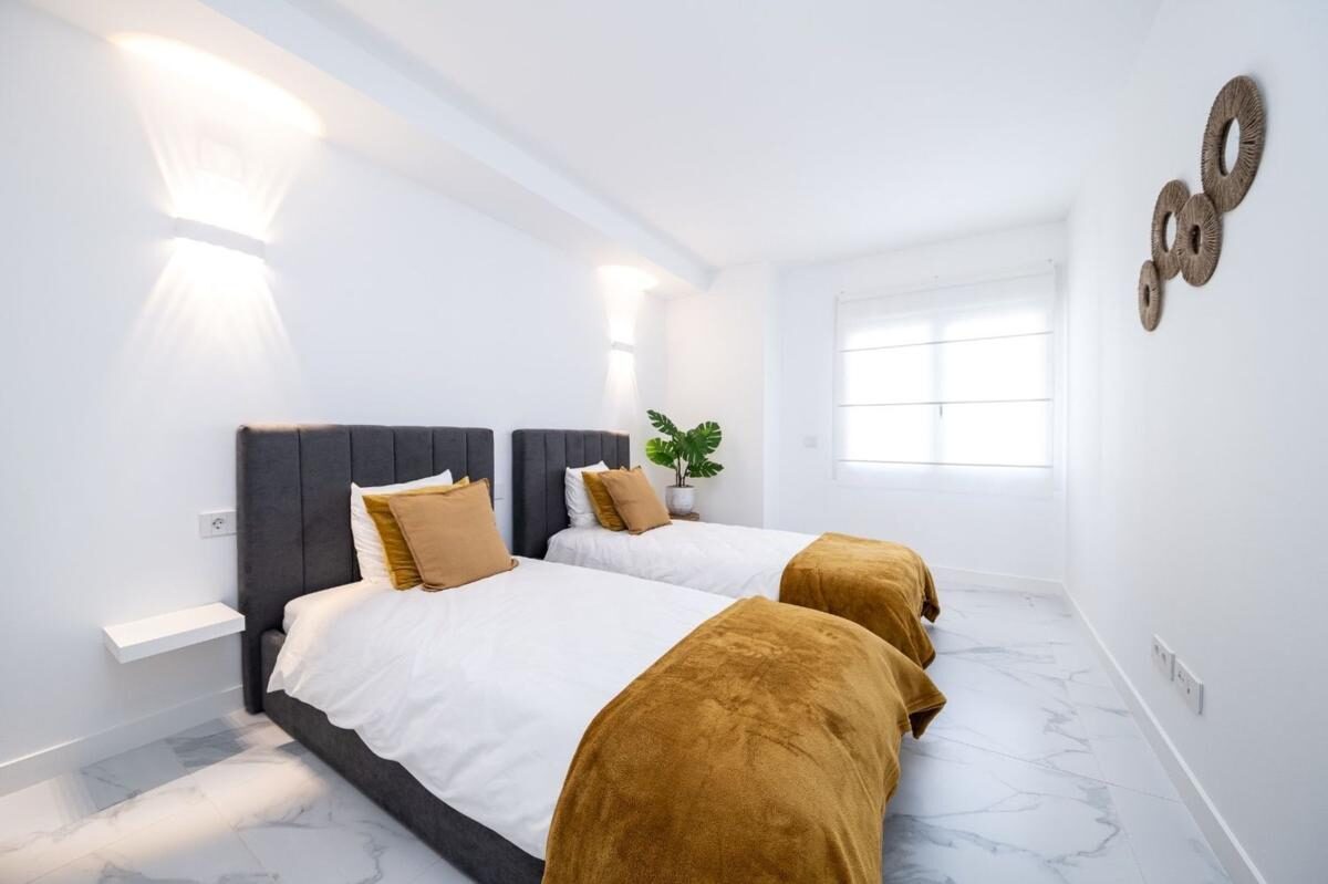 Apartments with 2 bedrooms, 90m² in Orihuela, Spain [ID: 0152-527997]