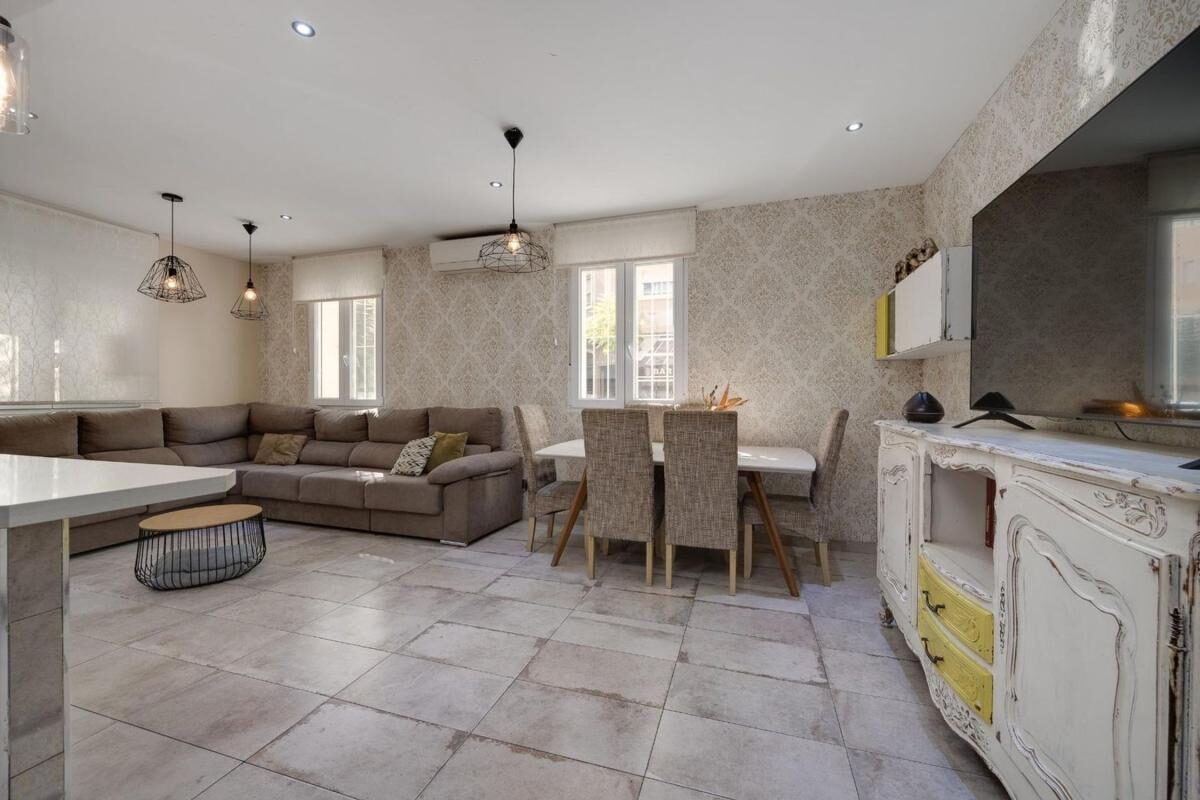 Townhouse with 3 bedrooms, 138m² in Torrevieja, Spain [ID: 0152-527767]