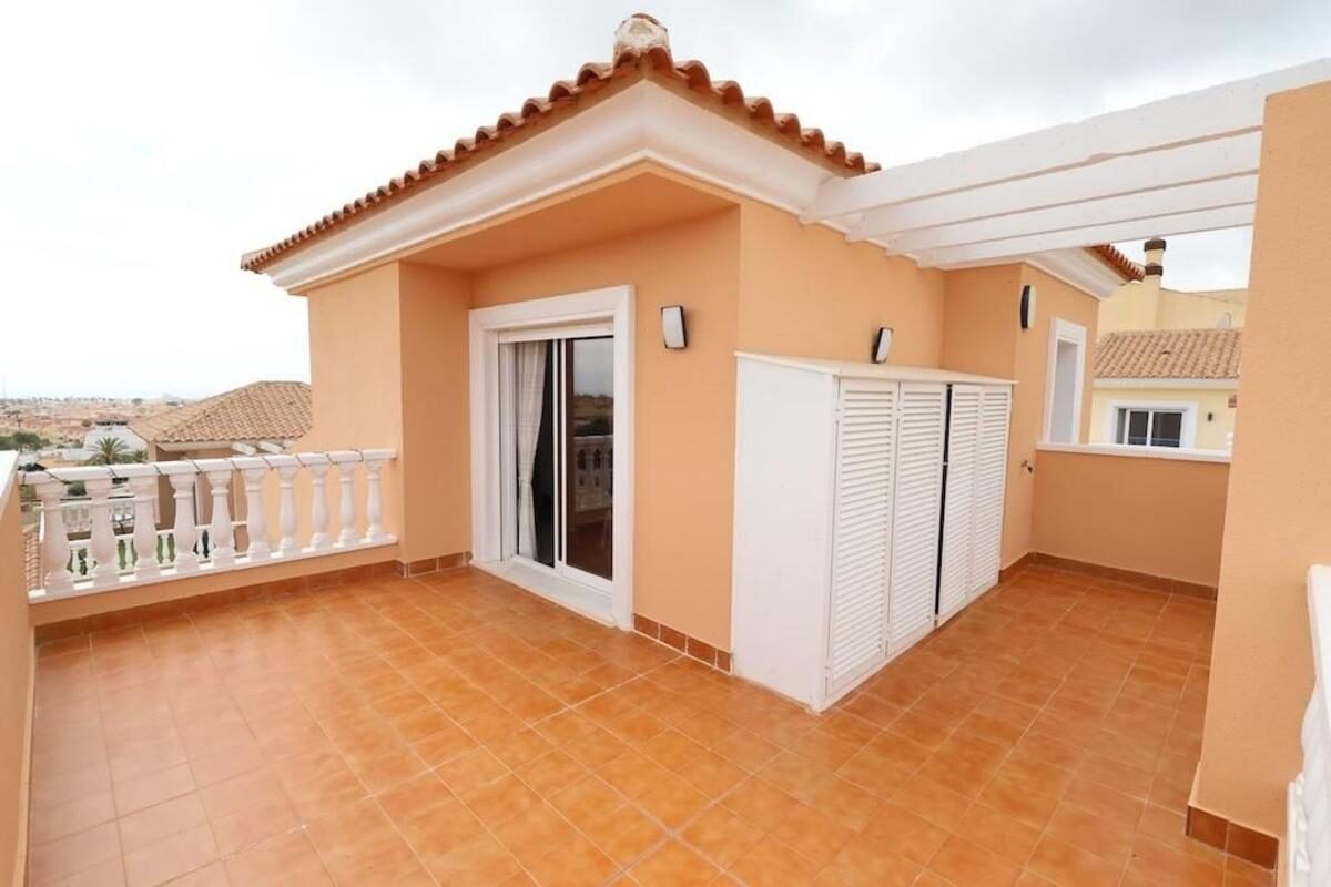 Willa z 3 sypialniami, 112m² w Сан-Мігель-де-Салінас, Hiszpania [ID: 0152-527701]