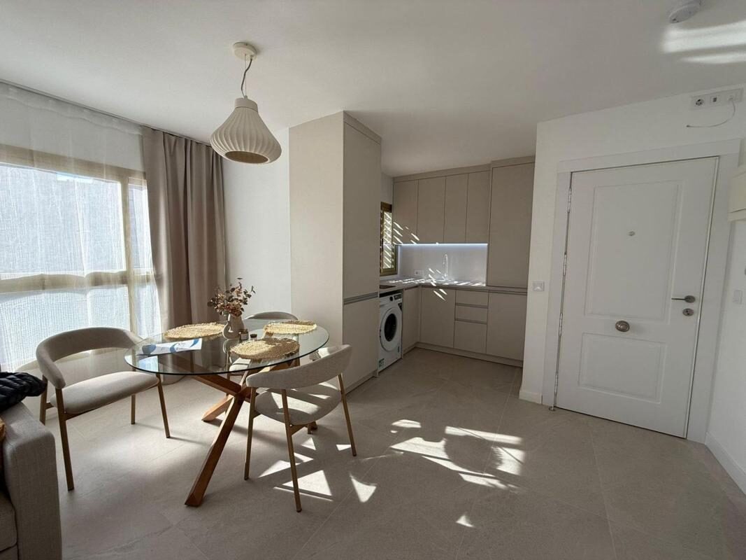 Apartamenty z 1 sypialnią, 50m² w Benidorm, Hiszpania [ID: 0152-527321]