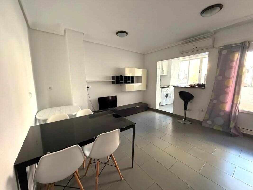Квартира з 1 спальнею, 52м² в Торрев'єха, Іспанія [ID: 0152-526292]