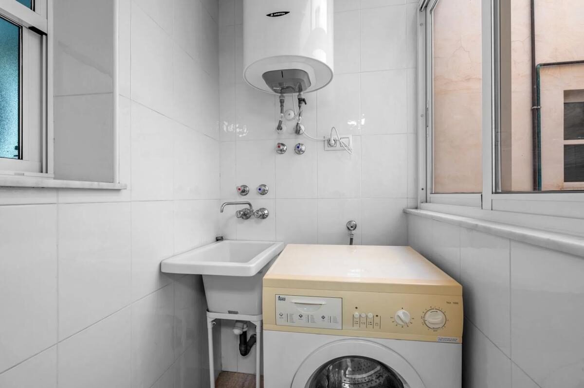 Apartment with 2 bedrooms, 100m² in Torrevieja, Spain [ID: 0152-526281]