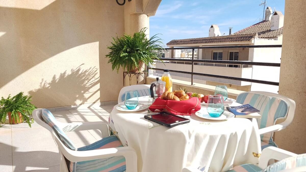 Apartment with 7 bedrooms, 437m² in Torrevieja, Spain [ID: 0152-526128]
