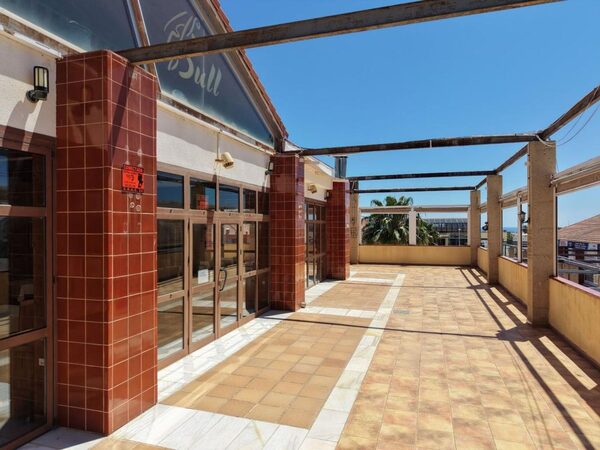 Commercial property in Orihuela, Spain, 172m² - image 18