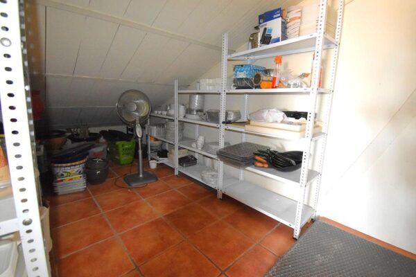 Commercial property in Orihuela, Spain, 172m² - image 11
