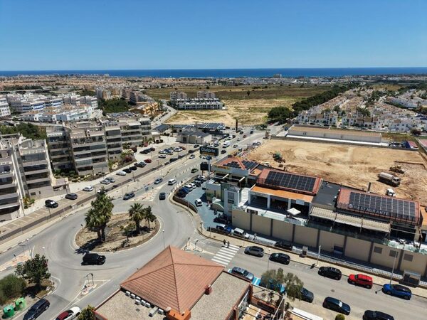 Commercial property in Orihuela, Spain, 172m² - image 22