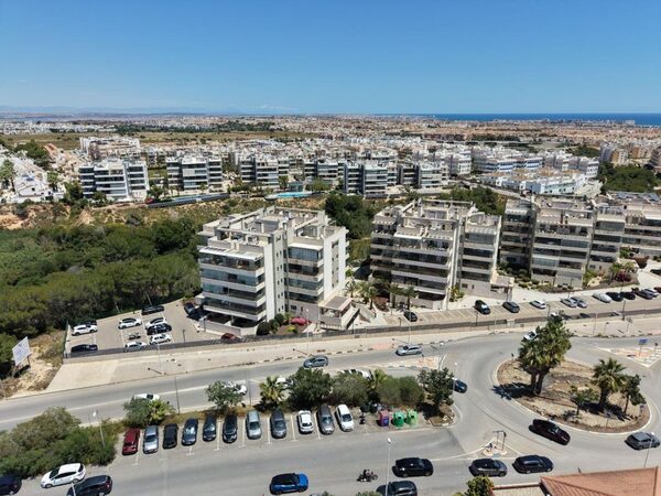 Commercial property in Orihuela, Spain, 172m² - image 23