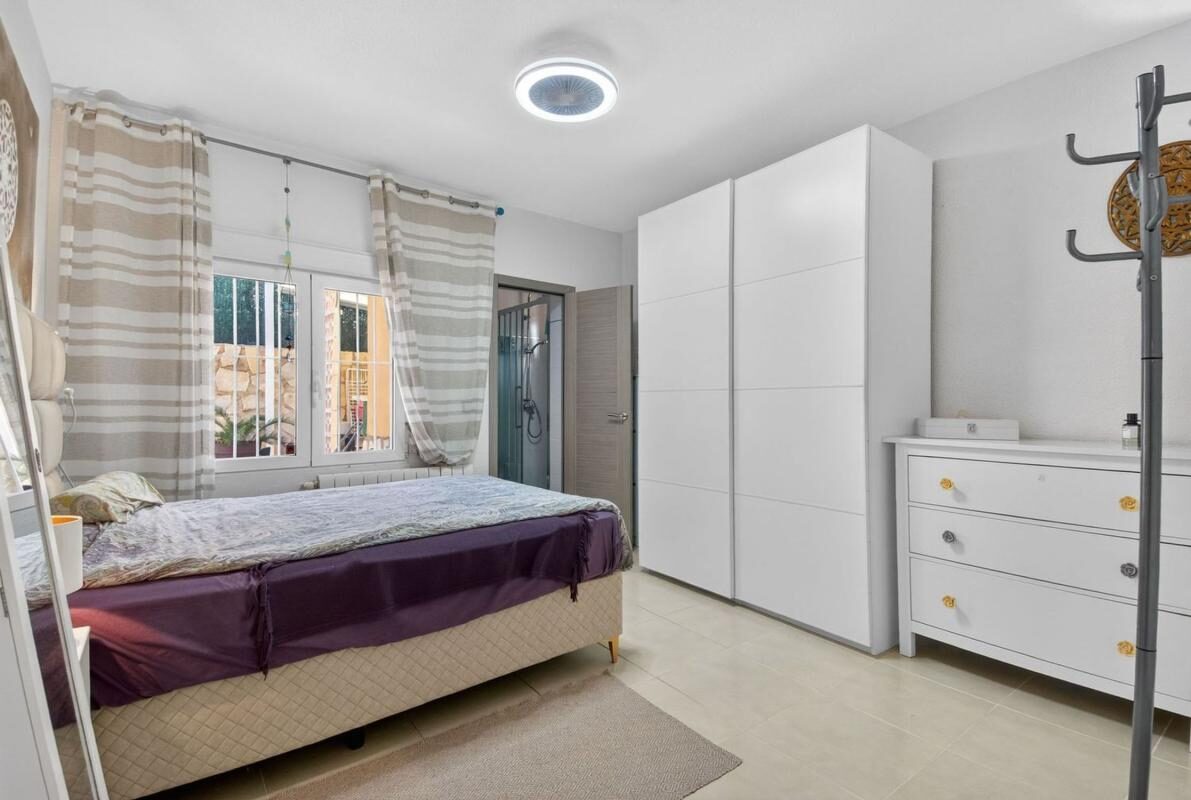Willa z 3 sypialniami, 142m² w Сан-Мігель-де-Салінас, Hiszpania [ID: 0152-521899]