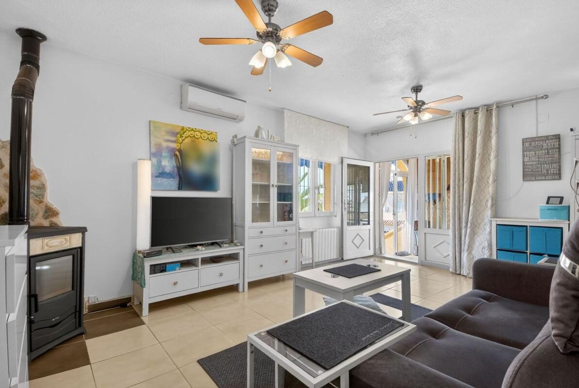 Willa z 3 sypialniami, 142m² w Сан-Мігель-де-Салінас, Hiszpania [ID: 0152-521899]