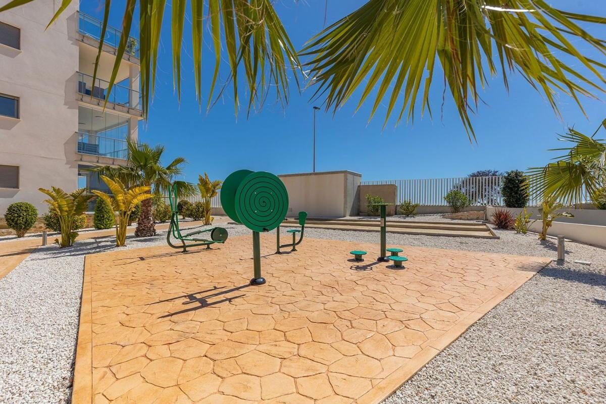 Apartamenty z 2 sypialniami, 81m² w orihuela, Hiszpania [ID: 0152-520112]