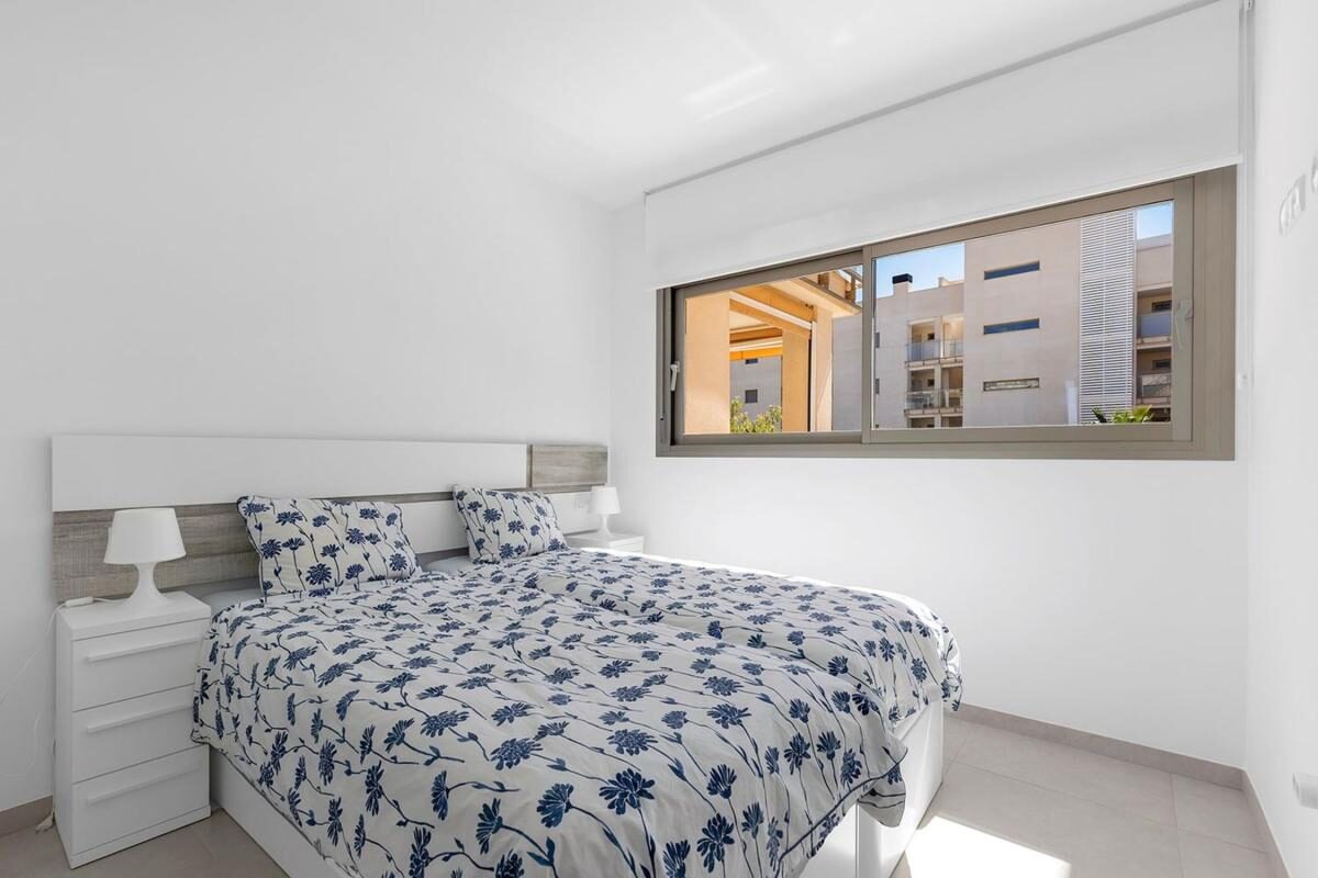 Apartamenty z 2 sypialniami, 81m² w orihuela, Hiszpania [ID: 0152-520112]