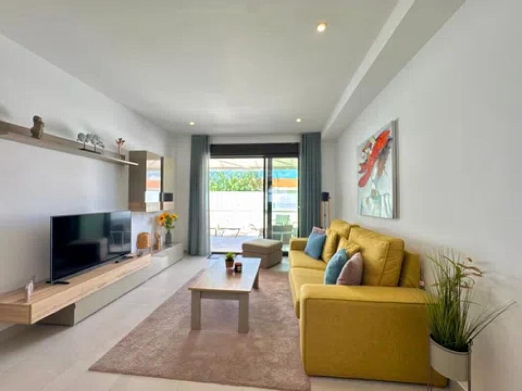 Apartament z 2 sypialniami, 77m² w Pilar de la Horadada, Hiszpania [ID: 0152-519294]