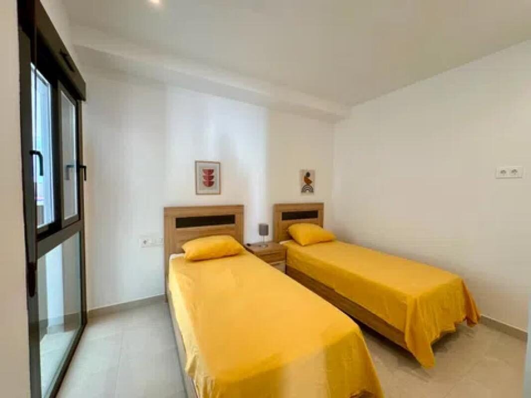 Apartament z 2 sypialniami, 77m² w Pilar de la Horadada, Hiszpania [ID: 0152-519294]