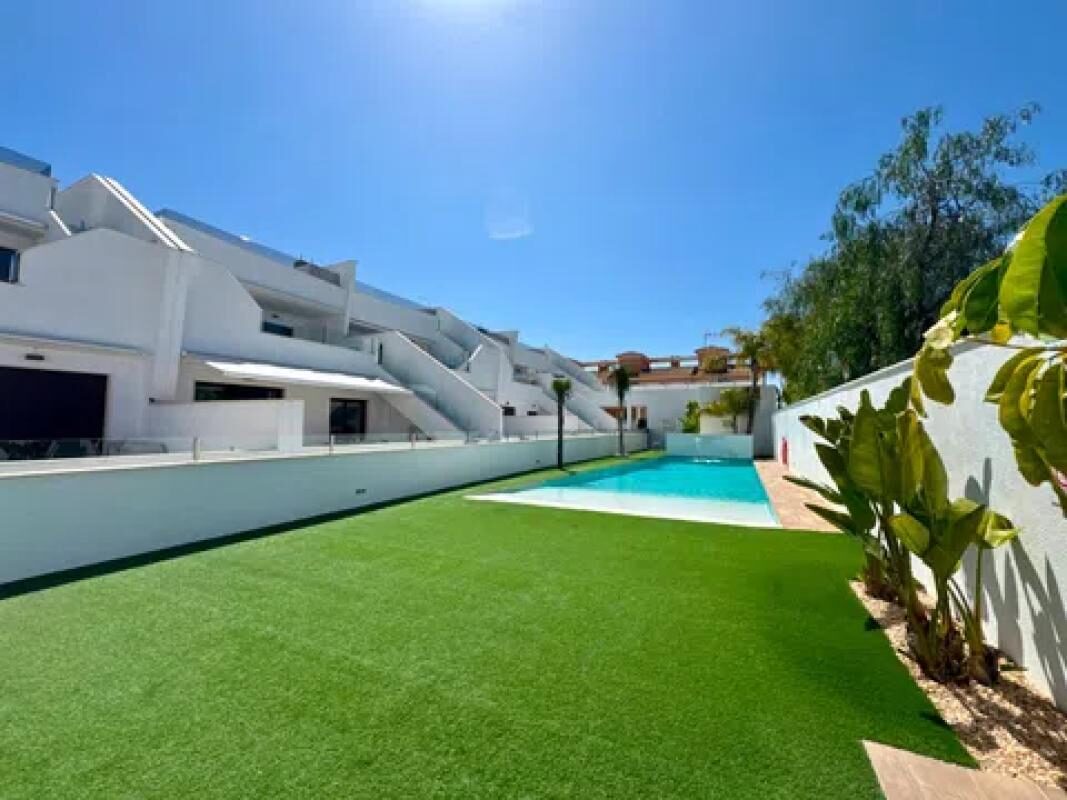 Apartament z 2 sypialniami, 77m² w Pilar de la Horadada, Hiszpania [ID: 0152-519294]