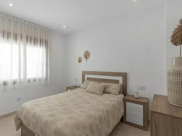Apartament w Pilar de la Horadada, Hiszpania, 77m² - obraz 18