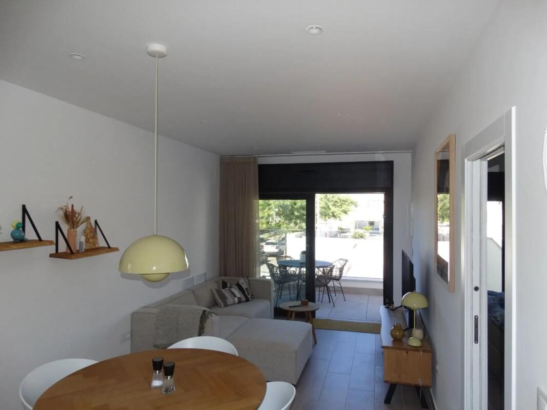Apartament z 3 sypialniami, 80m² w Pilar de la Horadada, Hiszpania [ID: 0152-517208]
