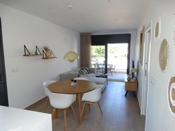 Apartament w Pilar de la Horadada, Hiszpania, 80m² - obraz 3