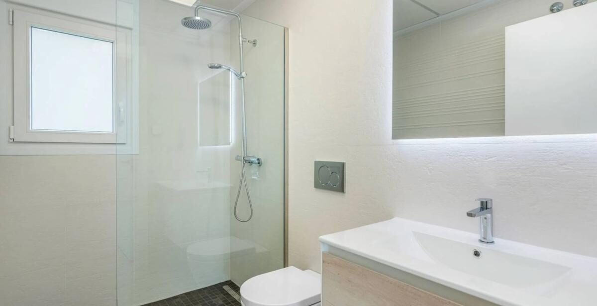 Willa z 3 sypialniami, 112m² w Рохалес, Hiszpania [ID: 0152-515983]