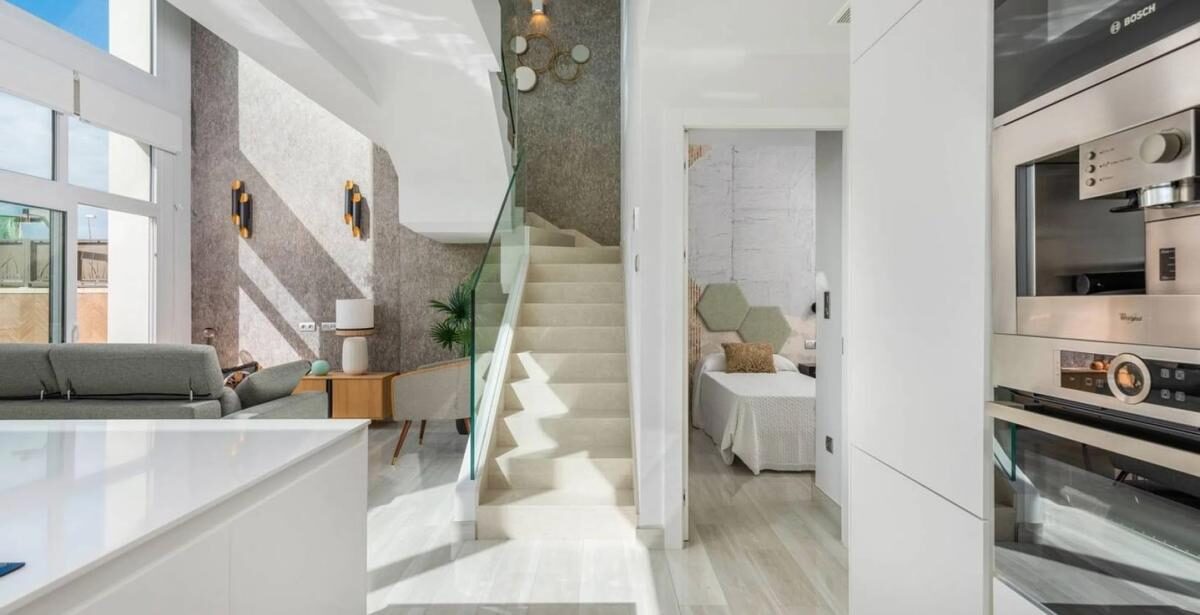 Willa z 3 sypialniami, 112m² w Рохалес, Hiszpania [ID: 0152-515983]