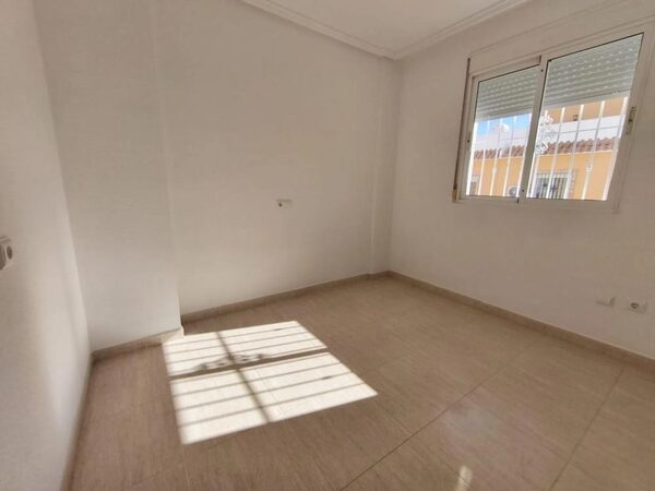Таунхаус в Рохалес, Испания, 104м² - изображение 14