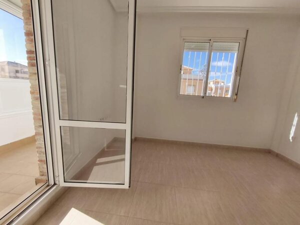 Таунхаус в Рохалес, Испания, 104м² - изображение 19