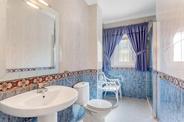 Вілла в Рохалес, Іспанія, 179м² - зображення 30
