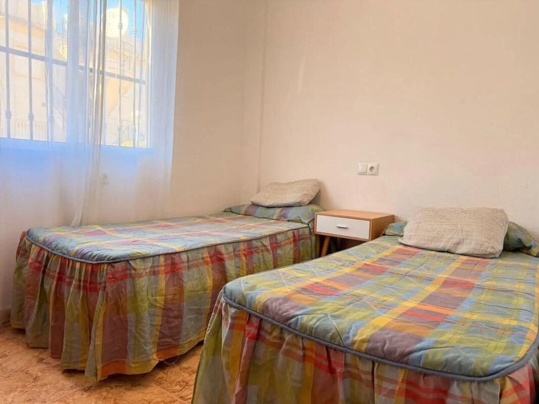 Вілла з 2 спальнями, 49м² в Оріуела, Іспанія [ID: 0152-511432]