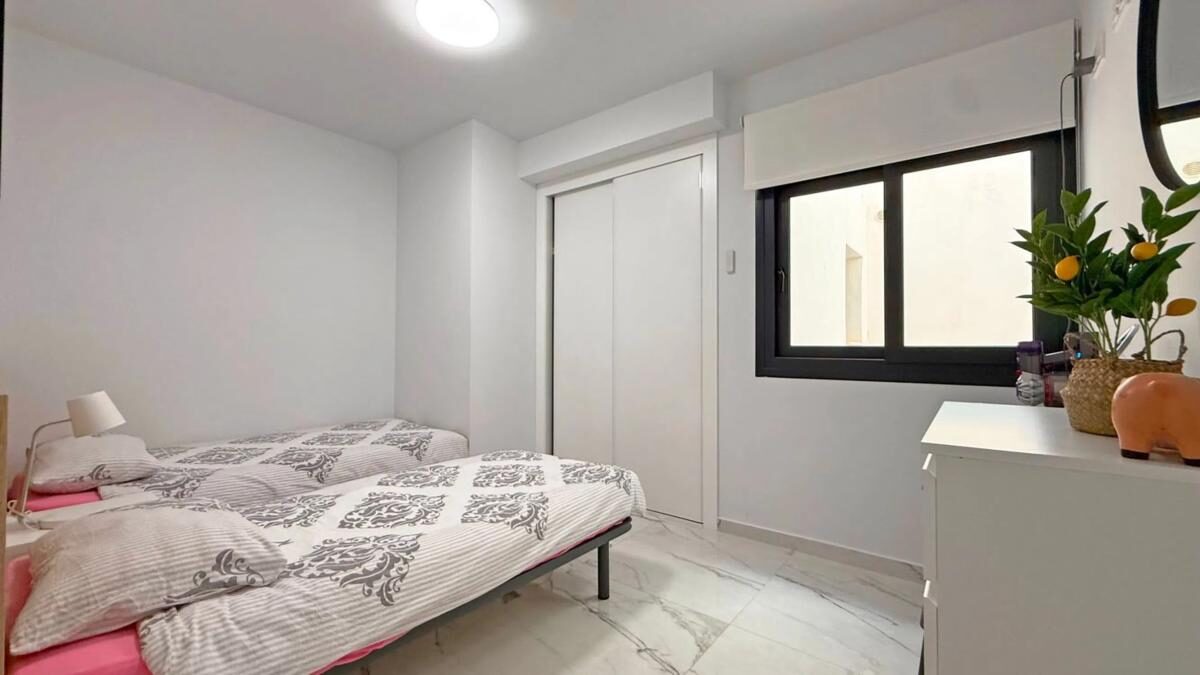 Апартаменти з 2 спальнями, 72м² в Оріуела, Іспанія [ID: 0152-511357]