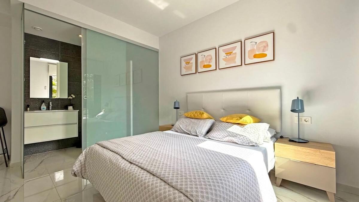 Апартаменти з 2 спальнями, 72м² в Оріуела, Іспанія [ID: 0152-511357]