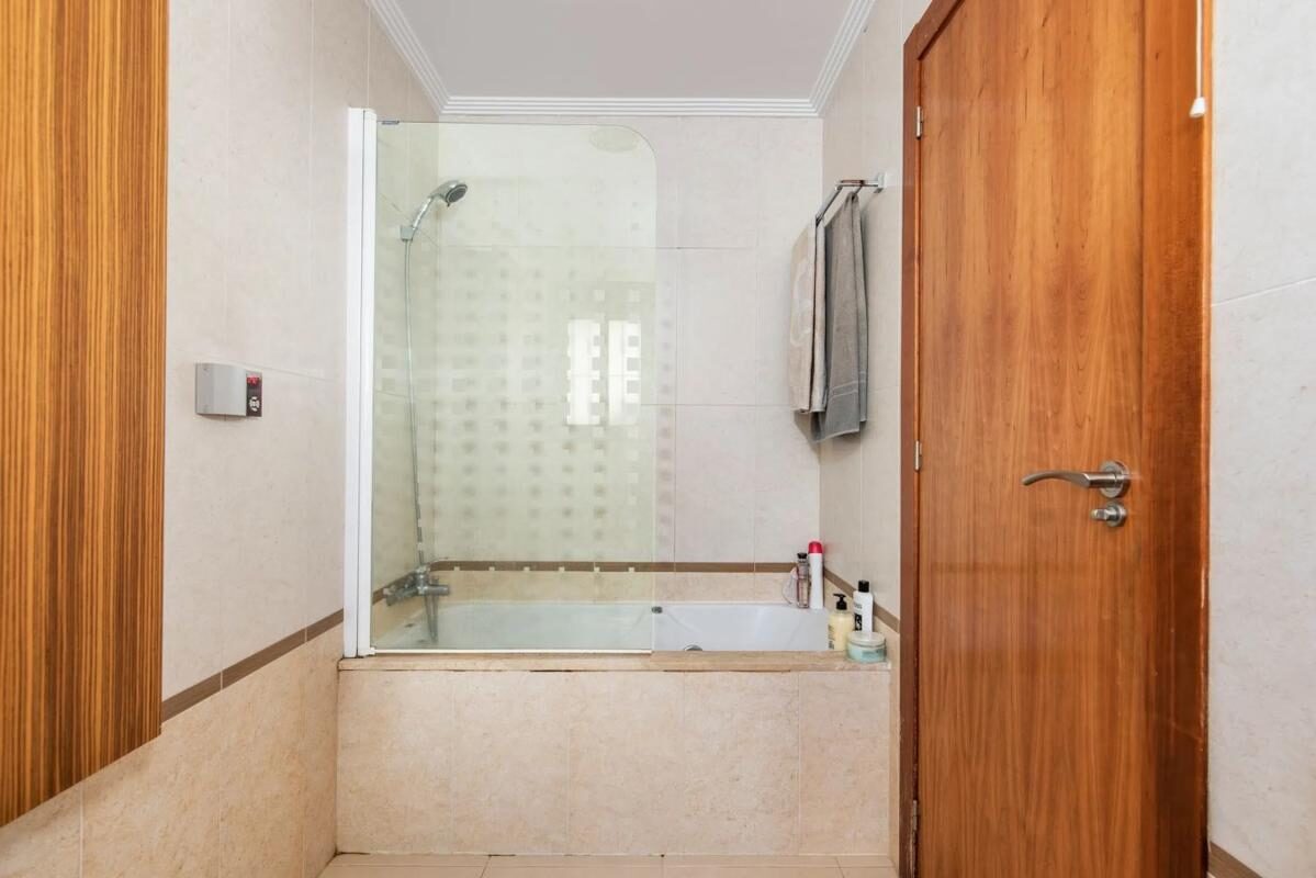 Вілла з 4 спальнями, 192м² в Рохалес, Іспанія [ID: 0152-510748]
