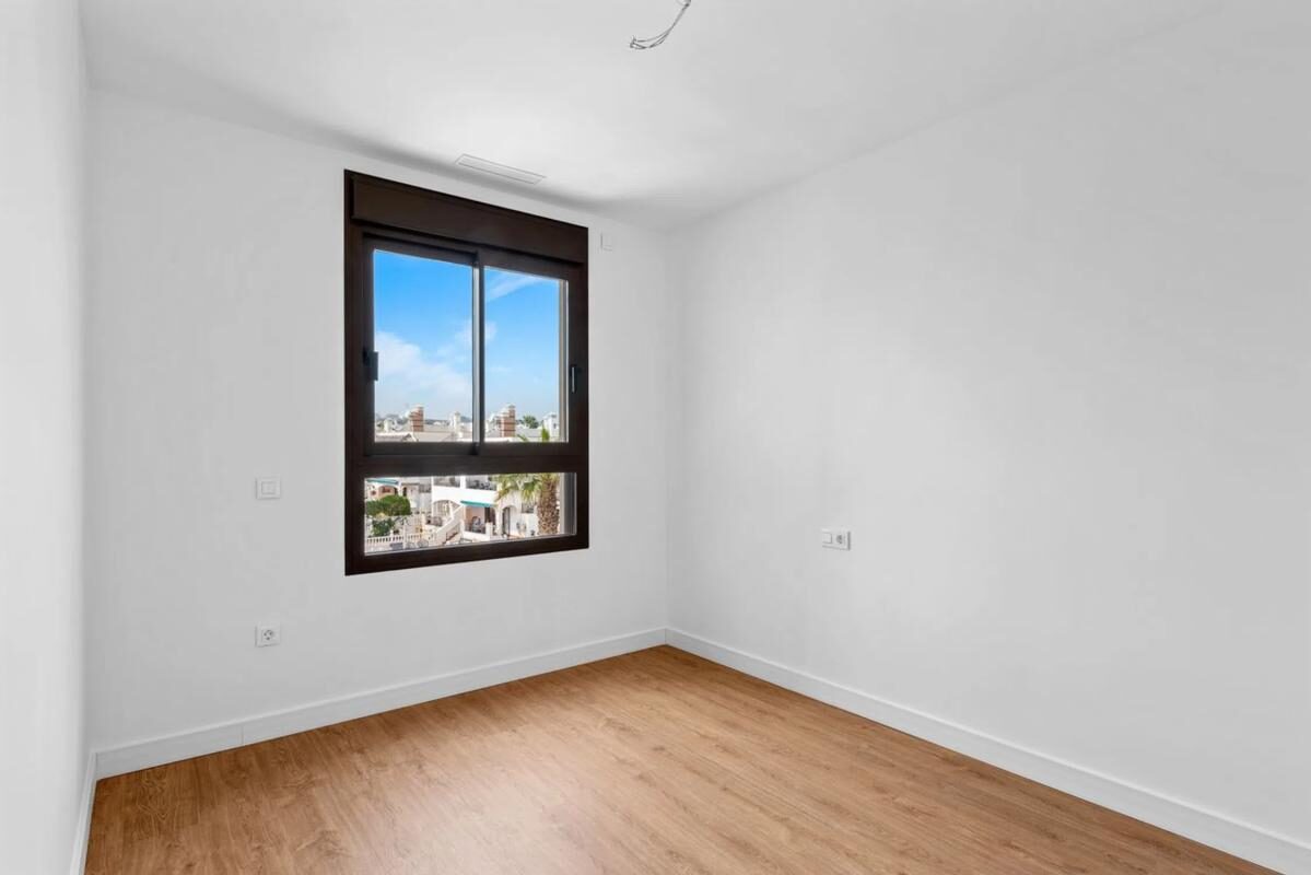 Апартаменти з 2 спальнями, 80м² в Оріуела, Іспанія [ID: 0152-510646]