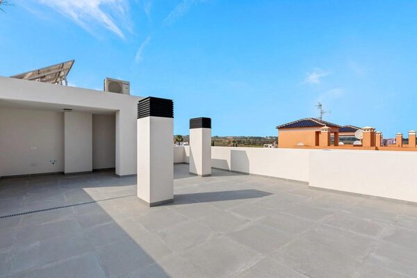 Apartments in Orihuela, Spain, 80m² - image 11