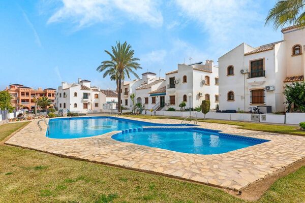 Apartments in Orihuela, Spain, 80m² - image 10