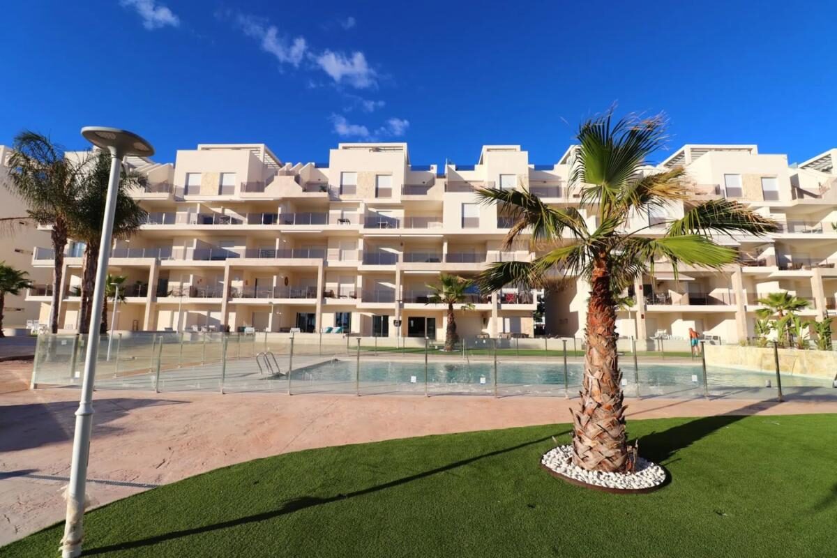 Квартира з 2 спальнями, 88м² в Гуардамар-дель-Сегура, Іспанія [ID: 0152-510407]