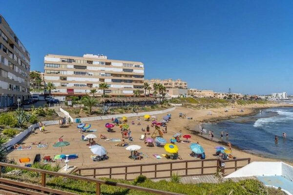 Apartments in Torrevieja, Spain, 34m² - image 16