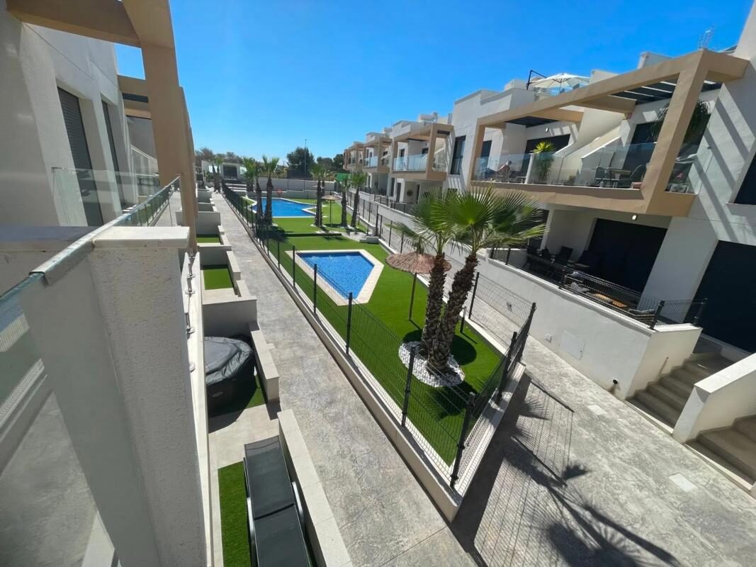 Апартаменти з 2 спальнями, 60м² в Оріуела, Іспанія [ID: 0152-507011]