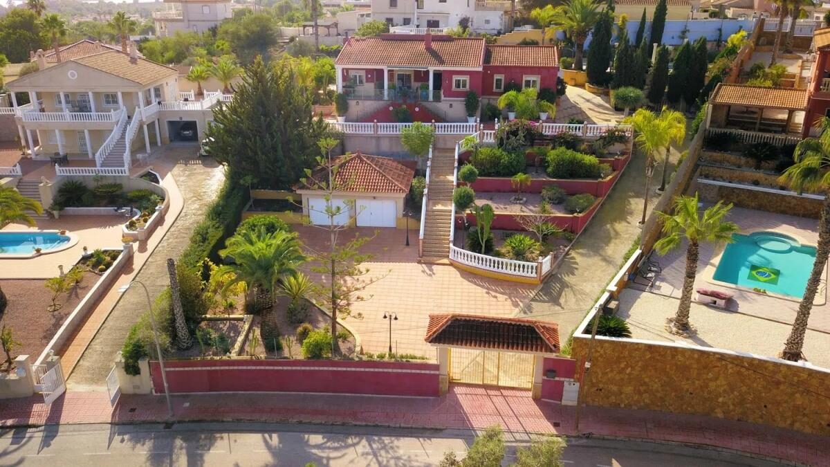 Willa z 3 sypialniami, 264m² w Algorfa, Hiszpania [ID: 0152-499755]